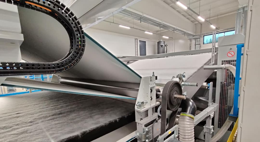 Meltex Plastics -suodatinkankaat valmistetaan tehtaalla Jyväskylässä