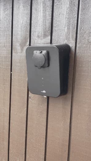 Innohome sähköauton lataus Vierumäen urheilukeskus