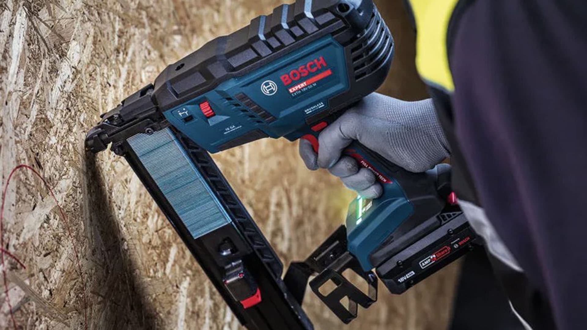 <p data-block-key="lk05w">Bosch EXPERT -sarjan akkuhakasnaulain toimii täydellisesti ammattilaisen käytössä toimien kuin ajatus, ilman turhia keskeytyksiä.</p>